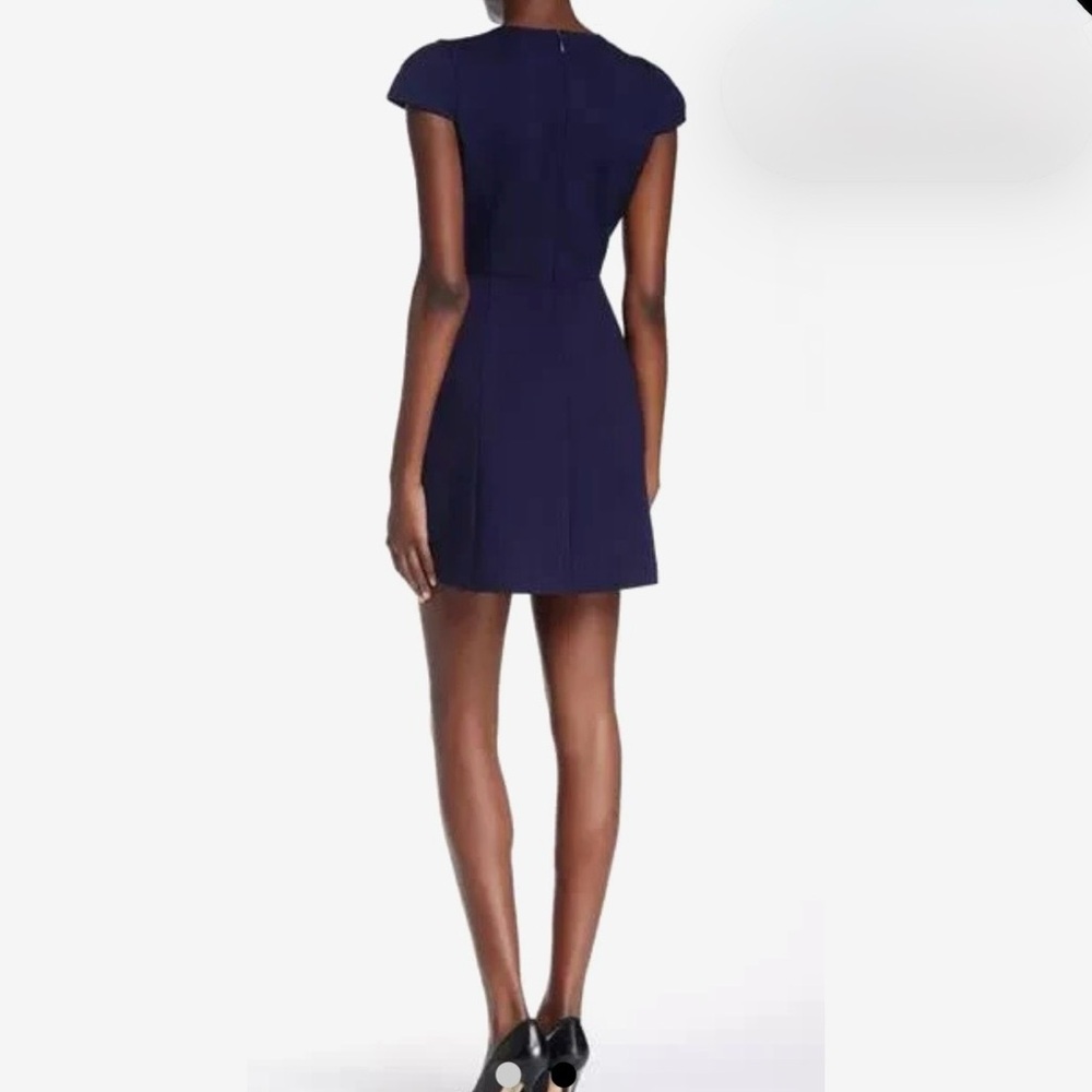 Halston Heritage V-neck, mini dress with cut out - Picture 3 of 6